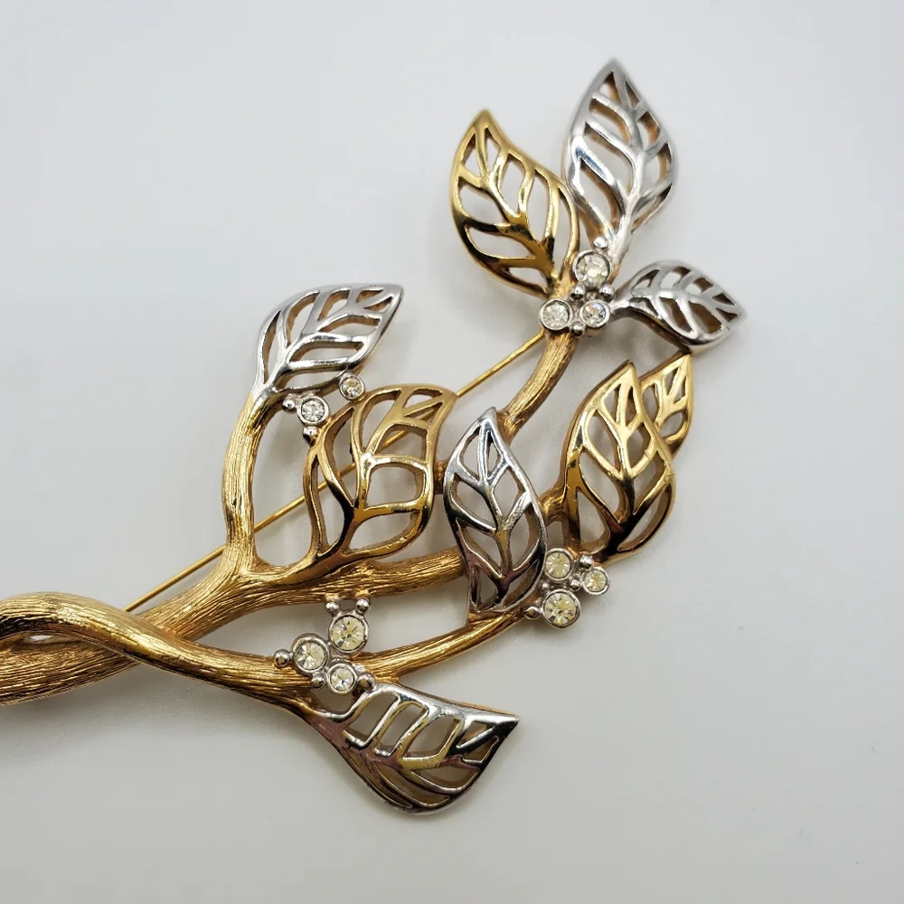 MCM Grossé Brooch Pin. Marked. Gold And Silver Tone Leaves. Rhinestones. Vintage